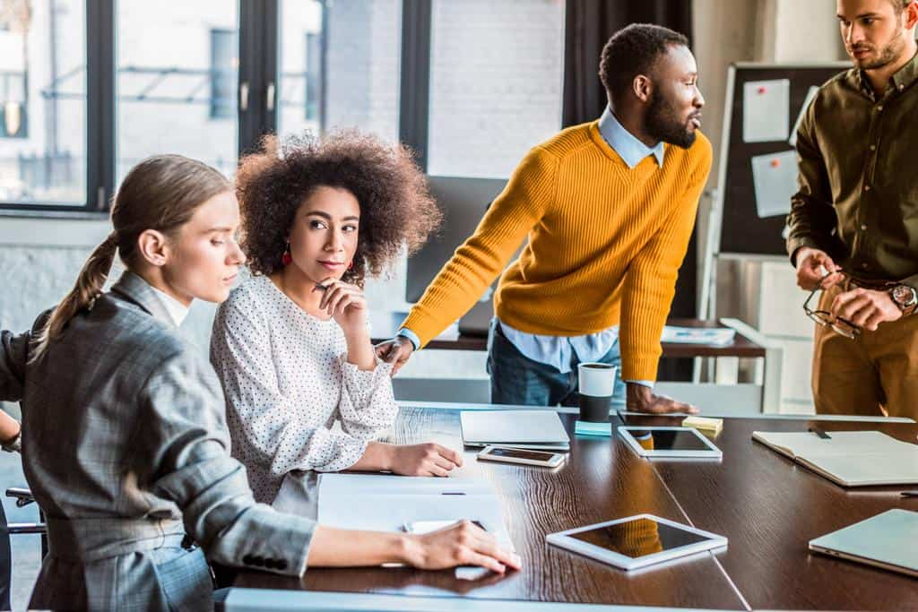 Illustration supporting understanding group dynamics