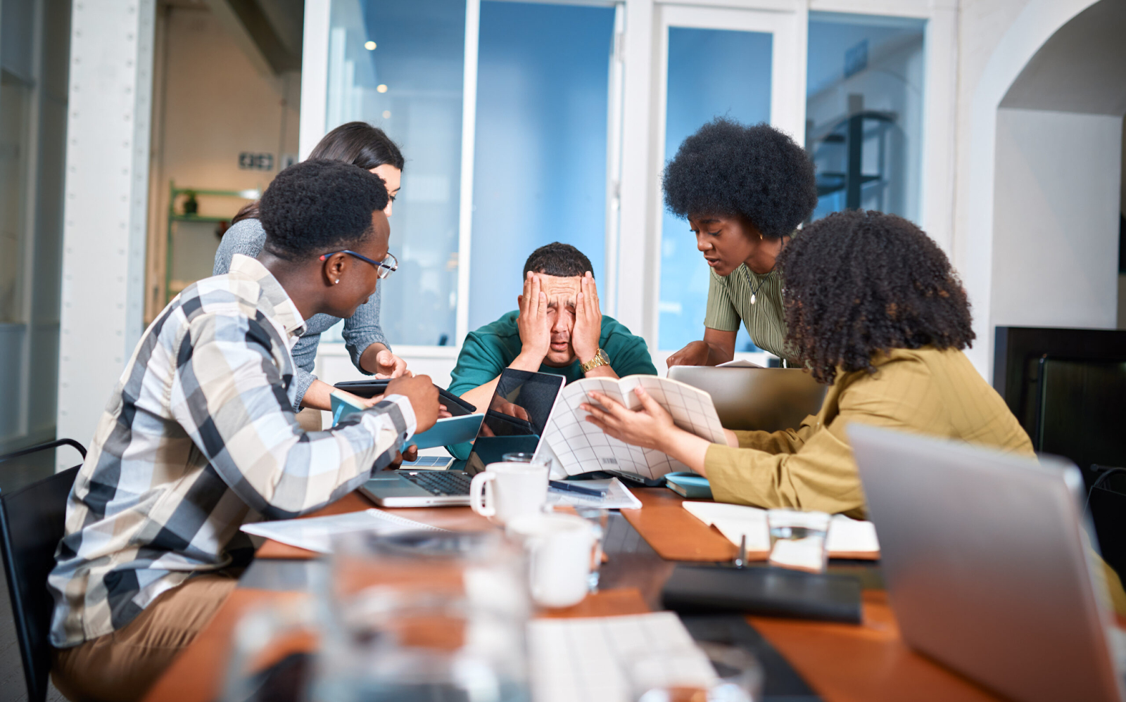 Illustration supporting the nature of conflict in groups